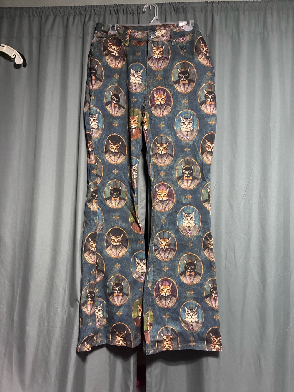 Roan Bloom women’s western style jeans with cat print